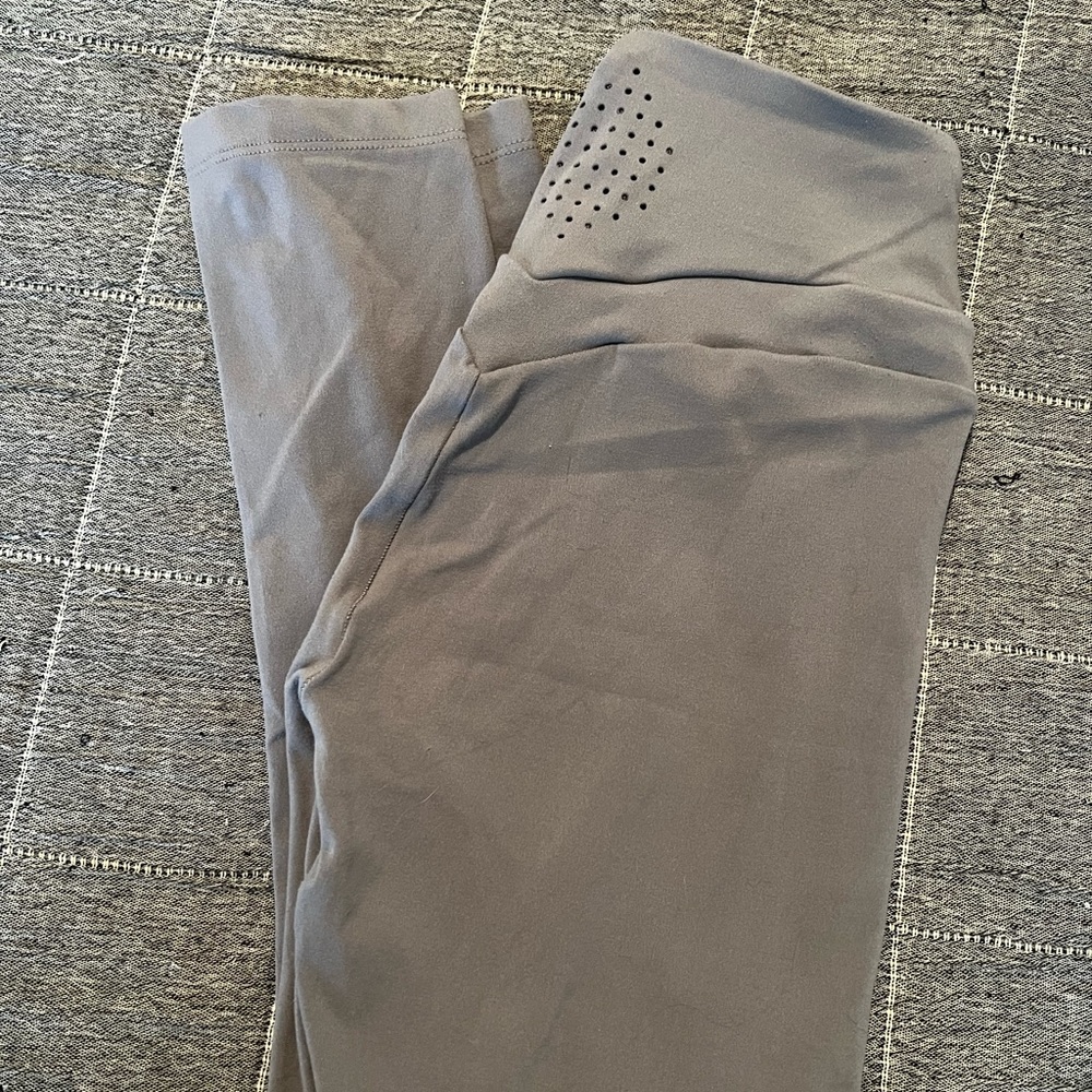 Original Whitney Simmons x Gymshark v1 leggings - gray